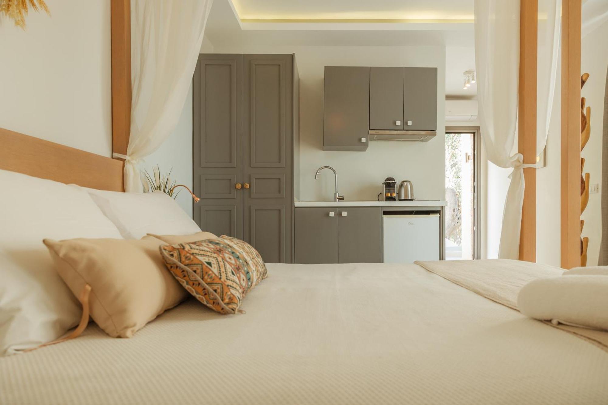 Golden Bay Suites & Maisonettes Parga Buitenkant foto